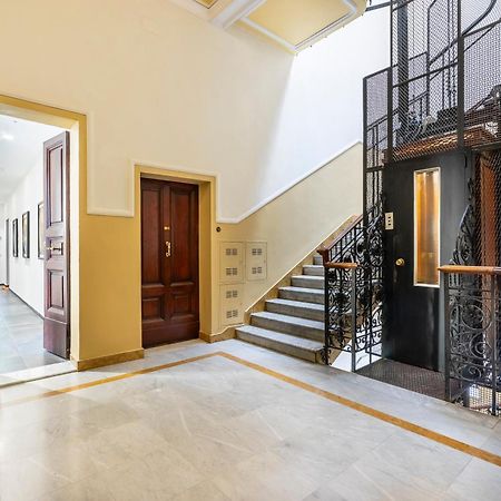 San Marco Black Appartamento Luxury Con Terrazzo E Parcheggio Su Richiesta Florence Exterior photo